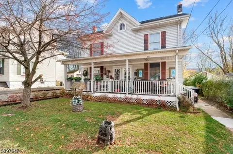 193 W Washington Ave, Washington, NJ 07882