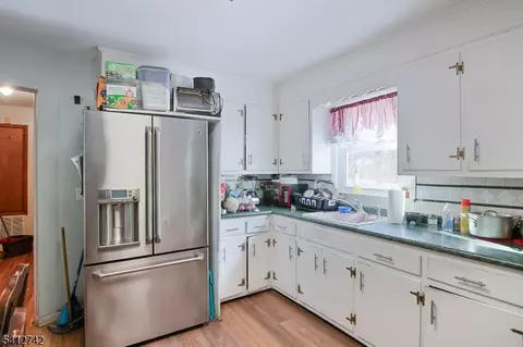 Kitchen - 95 Raymond Ave, Plainfield, NJ 07062 photo 2 of 2