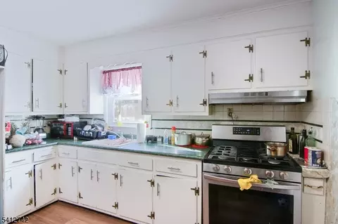 Kitchen - 95 Raymond Ave, Plainfield, NJ 07062 photo 1 of 2