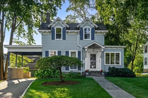 40 Franklin Pl, Montclair, NJ 07042