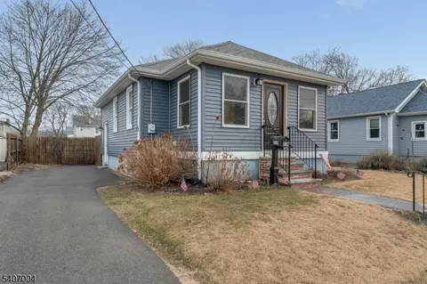 219 Gertrude Ter, Dunellen, NJ 08812