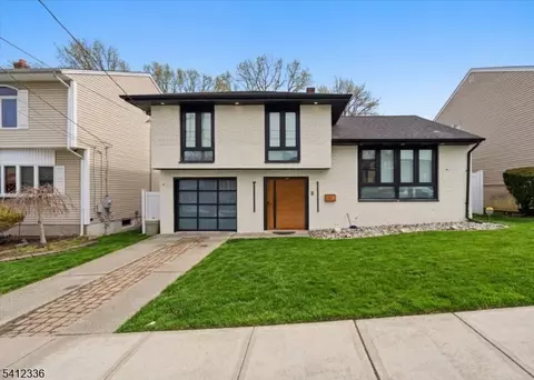 32 Luhman Ter, Secaucus, NJ 07094