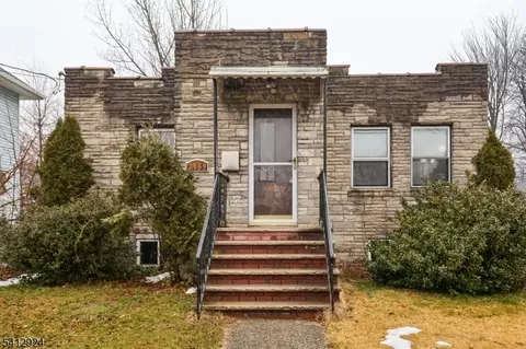 1869 Lennington St, Rahway, NJ 07065