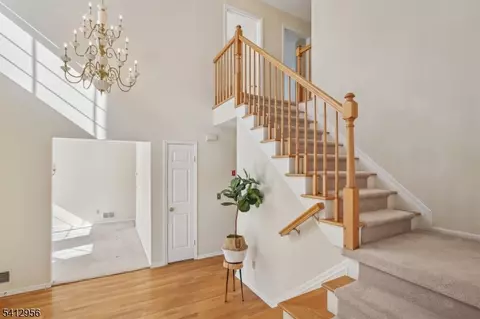2401 Decatur Ct, Hackettstown, NJ 07840
