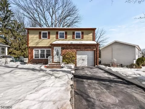 5 Woodland Rd, Bloomfield, NJ 07003