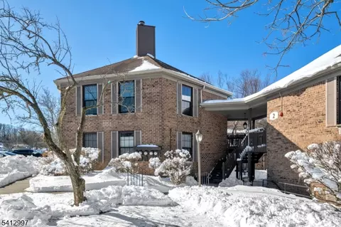 181 Long Hill Rd #8, Little Falls, NJ 07424