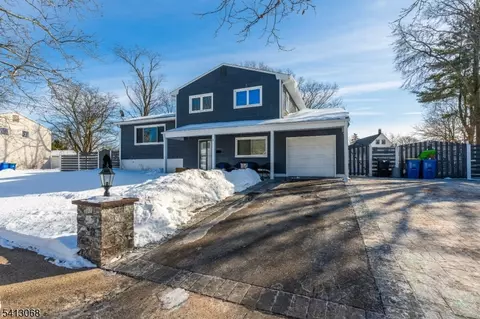 5 Appleman Rd, Franklin Twp, NJ 08873