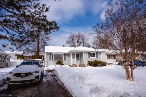 165 Ward St, Maywood, NJ 07607