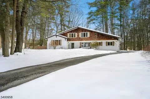 115 Autumn Dr, Montague, NJ 07827