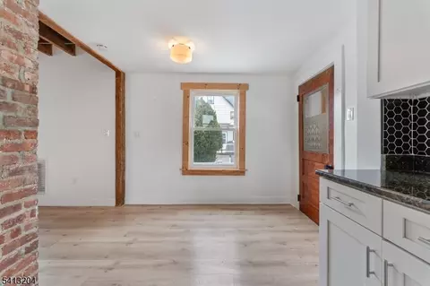 7 Pine St, Bloomfield, NJ 07003 photo 18