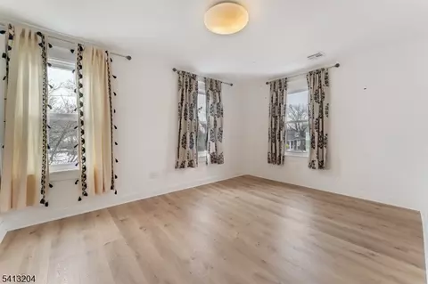 7 Pine St, Bloomfield, NJ 07003 photo 32