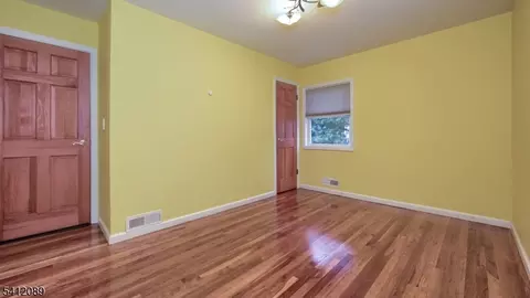 17 Clifford Dr, Wayne, NJ 07470 photo 21