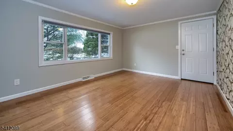 17 Clifford Dr, Wayne, NJ 07470 photo 26