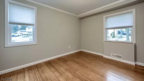 17 Clifford Dr, Wayne, NJ 07470 photo 19