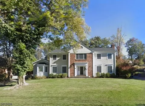 12 Cayuga Way, Short Hills, NJ 07078