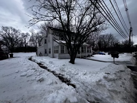 502 River Rd, Phillipsburg, NJ 08865