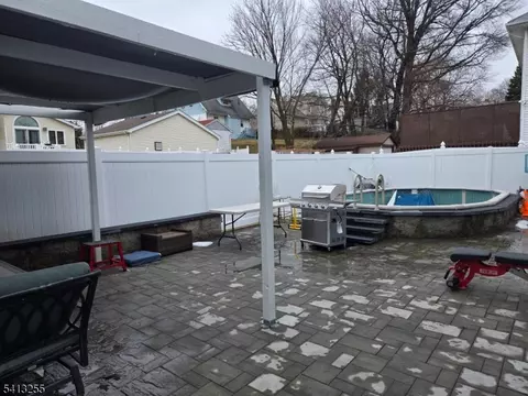 Exterior - 9 Wayne Pl, Nutley, NJ 07110 photo 3 of 4