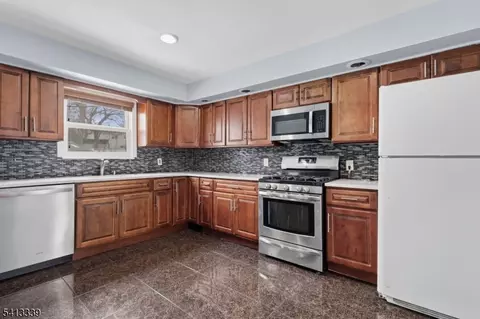 5 Ferndale Rd, Wayne, NJ 07470 photo 9