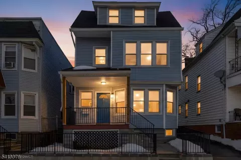 218 Elmwood Ave, East Orange, NJ 07018