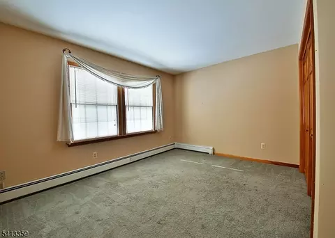 2 Marc Dr, Wantage, NJ 07461 photo 21