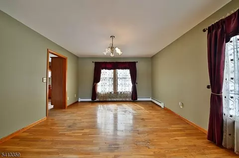 2 Marc Dr, Wantage, NJ 07461 photo 8