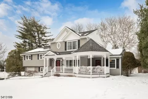 47 Susan Dr, Closter, NJ 07624