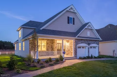 6 Leidl Cir, Hillsborough, NJ 08844