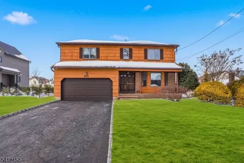 301 Denman Rd, Cranford, NJ 07016