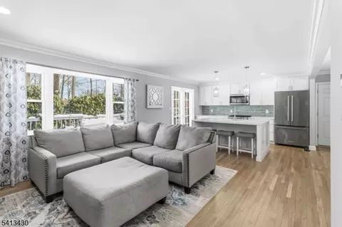 10 Forrest Rd, Randolph, NJ 07869 photo 5