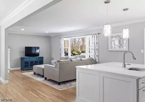 10 Forrest Rd, Randolph, NJ 07869 photo 6