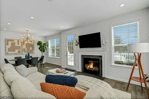 67 Sequoia Dr, Cedar Grove, NJ 07009