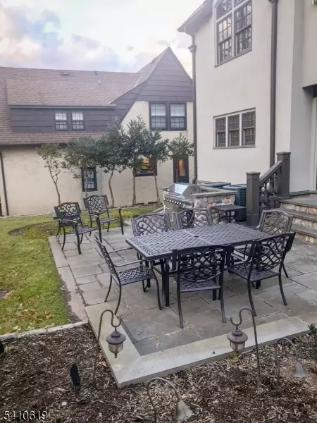 105 Larned Rd, Summit, NJ 07901 photo 16