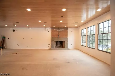 105 Larned Rd, Summit, NJ 07901 photo 3