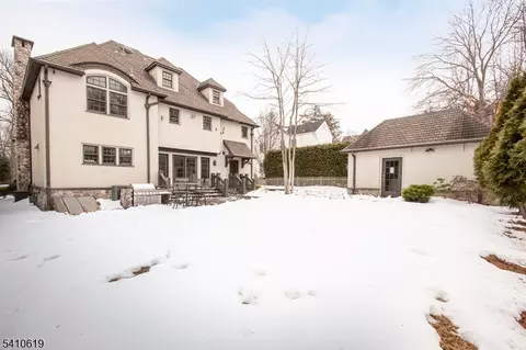105 Larned Rd, Summit, NJ 07901 photo 18