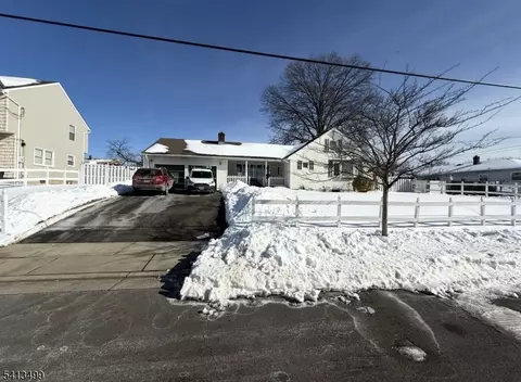 88 Coolidge Ave, Carteret, NJ 07008
