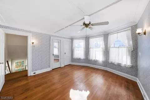 249 Parish Dr, Wayne, NJ 07470 photo 22