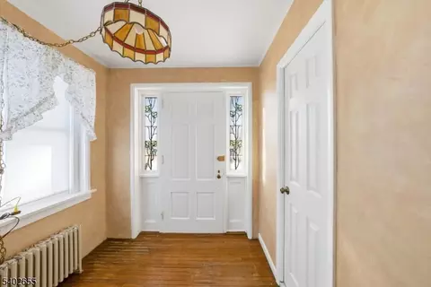 249 Parish Dr, Wayne, NJ 07470 photo 3