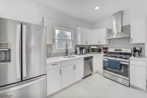 106 Paine Ave, Irvington, NJ 07111