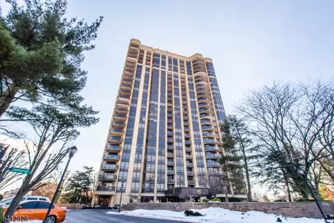 900 Palisade Ave #18N, Fort Lee, NJ 07024