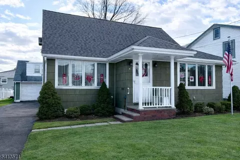 6 Patton St, Lodi, NJ 07644