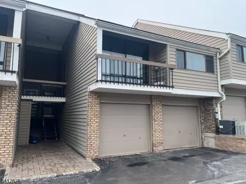 12 N Slope, Clinton, NJ 08809