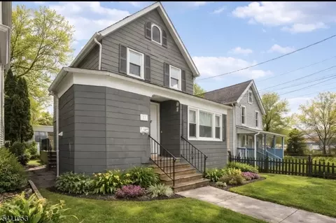 27 Stone St, North Plainfield, NJ 07060
