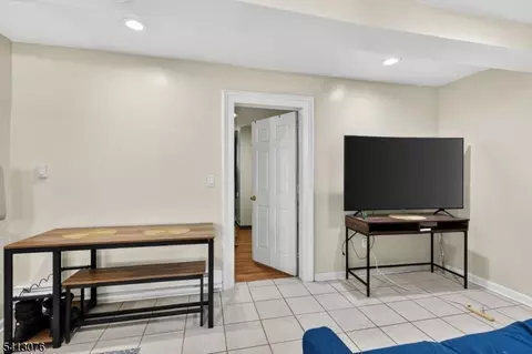 408 E Union Ave, Bound Brook, NJ 08805 photo 29