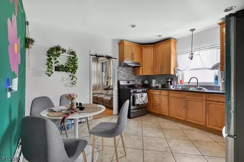 408 E Union Ave, Bound Brook, NJ 08805 photo 8