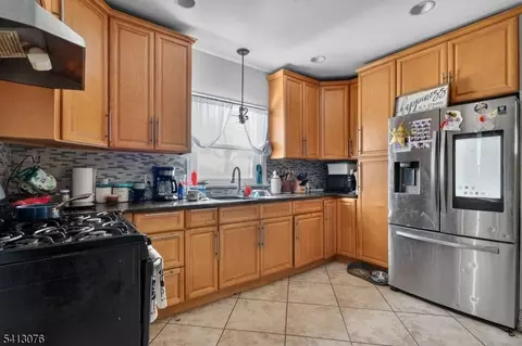 408 E Union Ave, Bound Brook, NJ 08805 photo 9