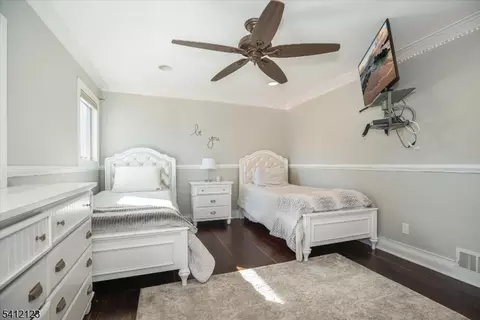 16 Lawrence Rd, Wayne, NJ 07470 photo 20