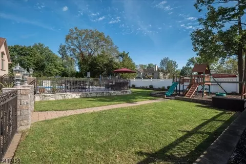 16 Lawrence Rd, Wayne, NJ 07470 photo 26