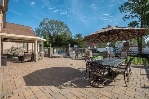 16 Lawrence Rd, Wayne, NJ 07470 photo 25