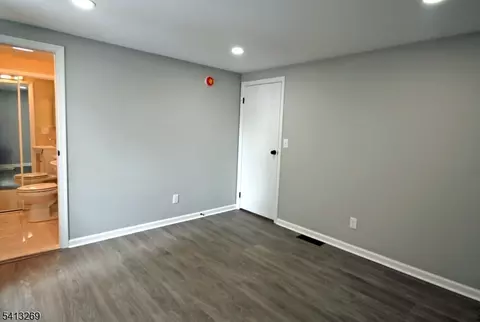 824 Drake Ave, Middlesex, NJ 08846 photo 31