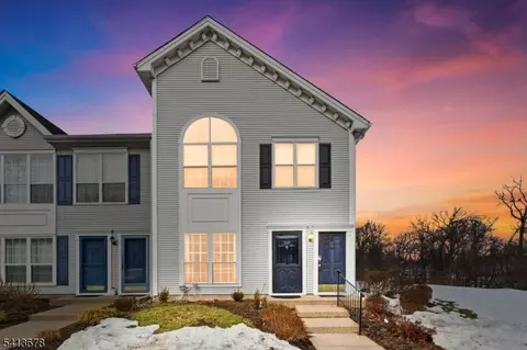 109 Edward Dr, Franklin Park, NJ 08823